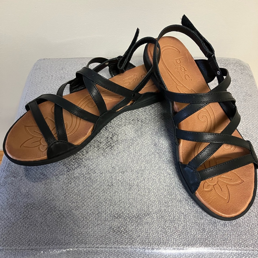 BOC Altheda Criss Cross Strappy Sandals Black - New without tags